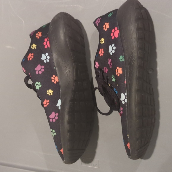 Rainbow Paw Print Sneaker Size 7 - Picture 3 of 7